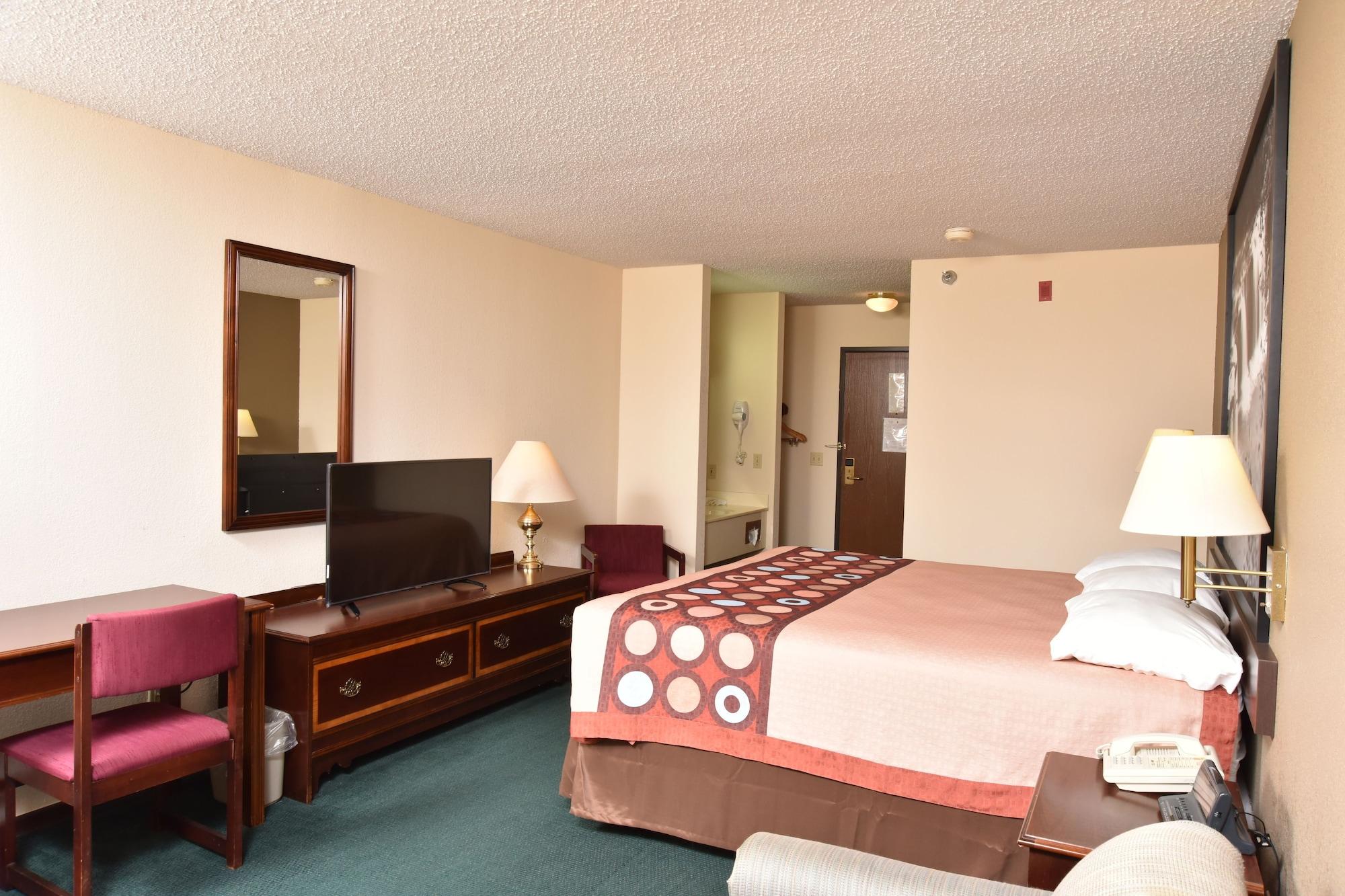 Super 8 By Wyndham Springfield-Battlefield Hotel Exterior photo